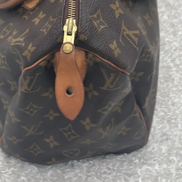 Louis Vuitton Vuitton Monogram Speedy - Picture 5 of 16